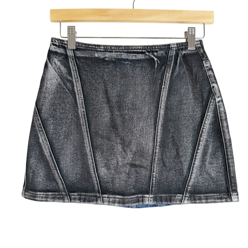 Denim Mini Skirt in Metallic HeartBLANKNYC Size 28 - Picture 2 of 4